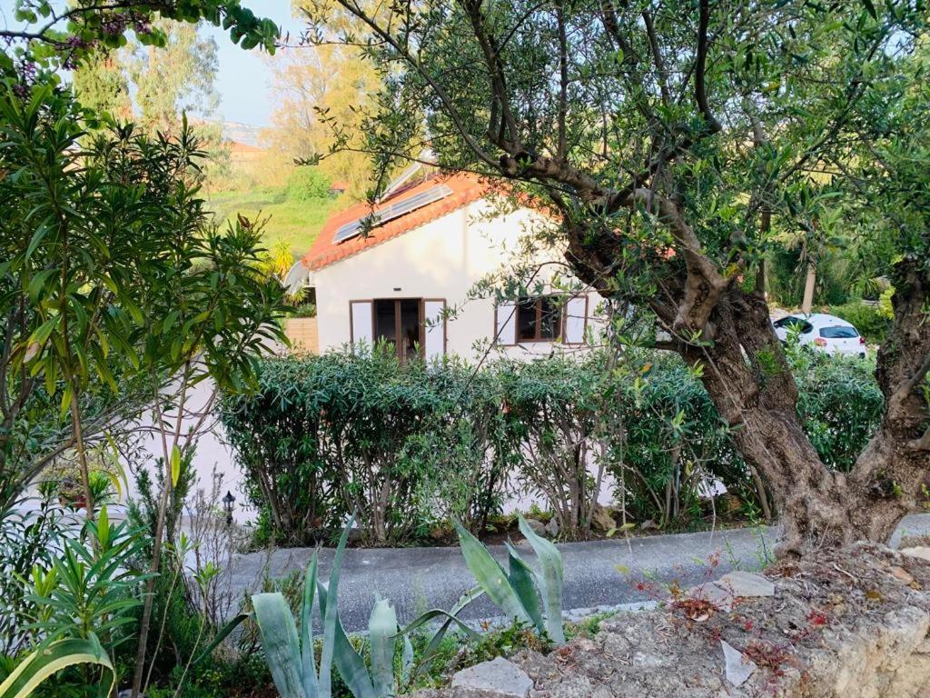 Gialova Garden Bungalow Exteriér fotografie